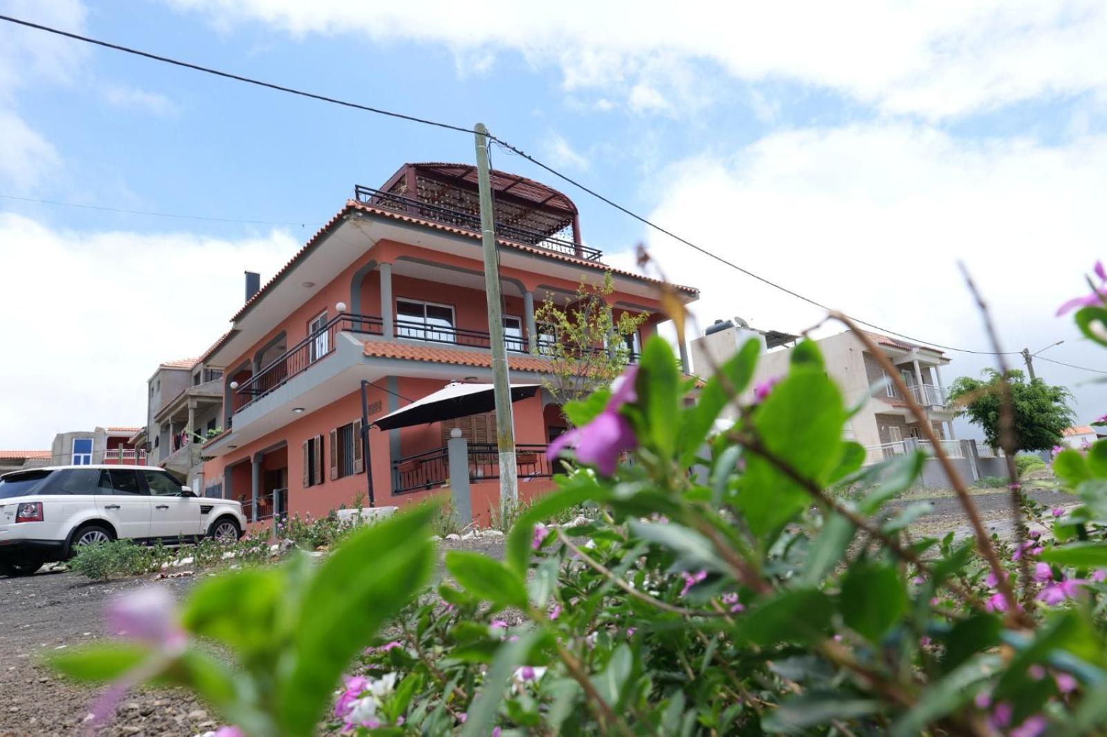 Tarrafal House Exterior foto